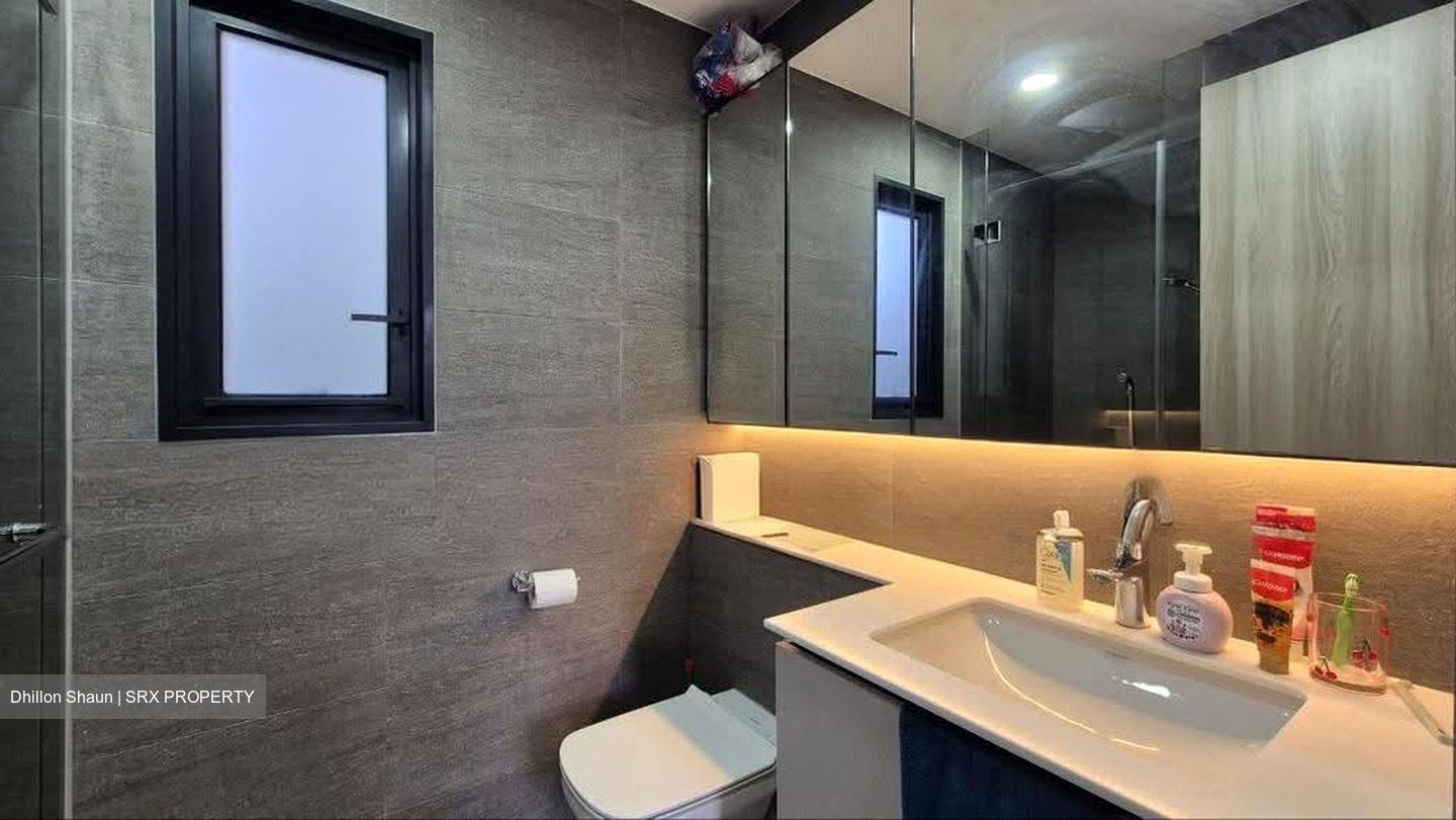 Sengkang Grand Residences (D19), Apartment #637196591